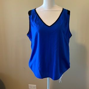 Size L Calvin Klein top